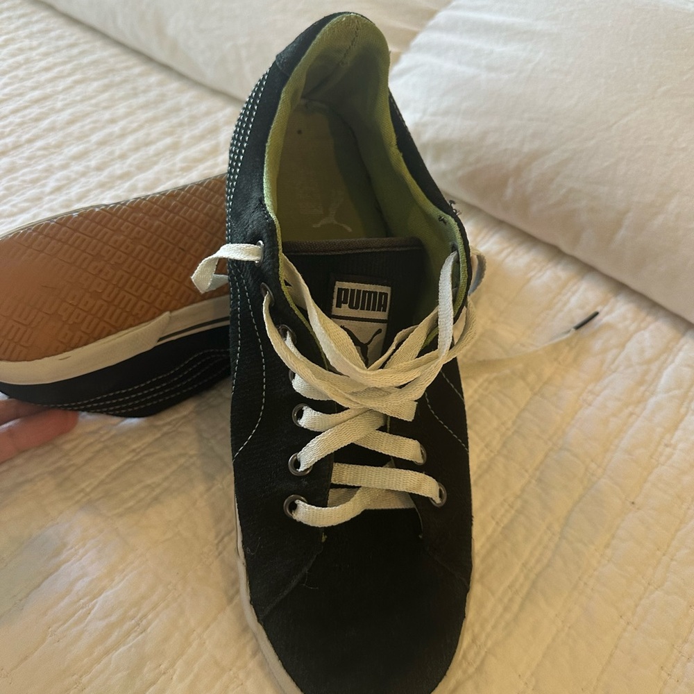 Puma Black and White Men's Sneakers with Green Accents